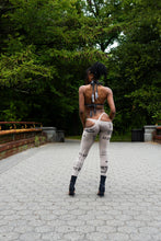 Load image into Gallery viewer, Logo Screenprint Leggings