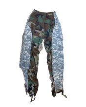 Load image into Gallery viewer, Ruched Cargos
