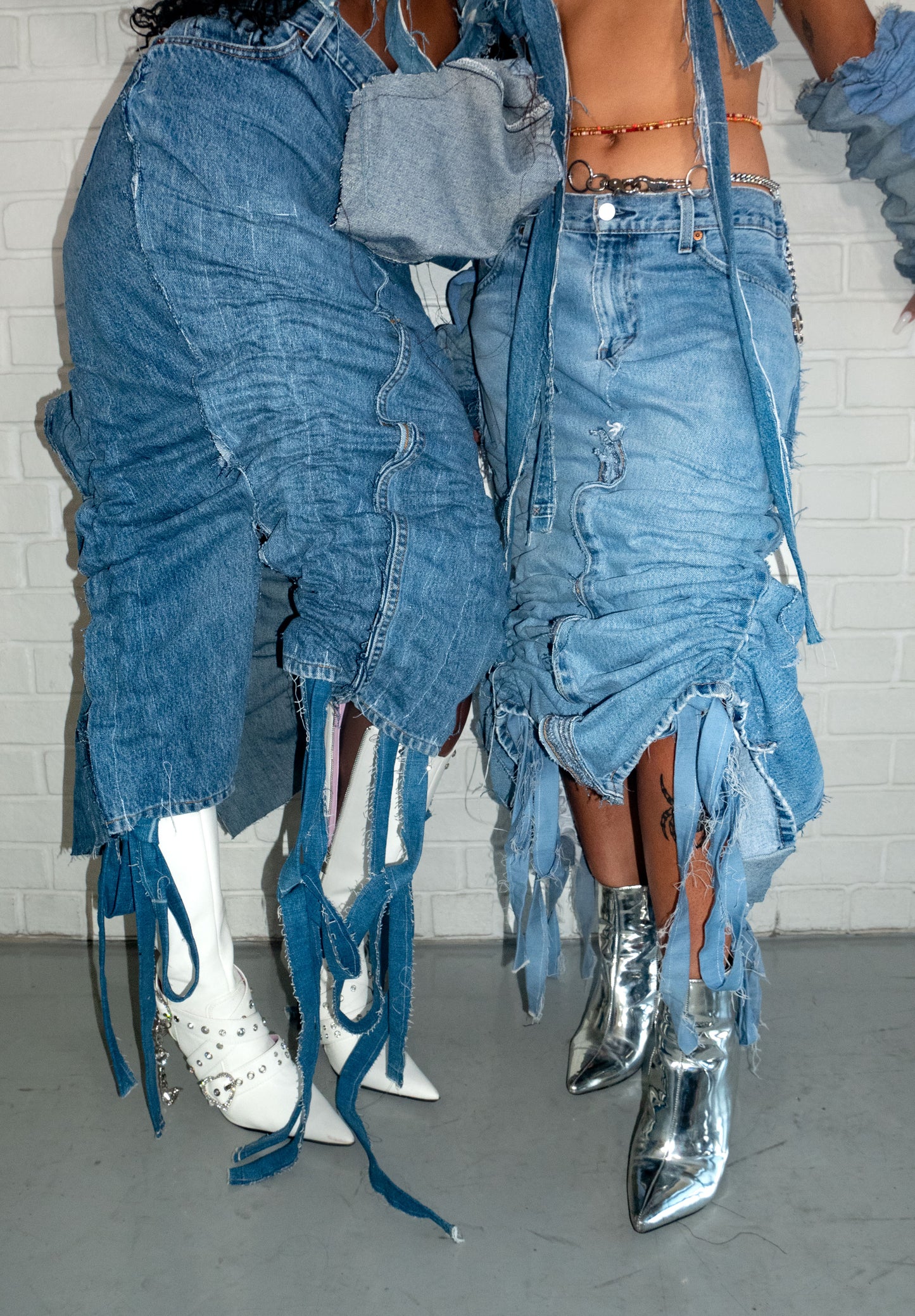 RUCHED DENIM MIDI SKIRT